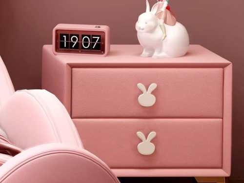 Tharwa Bedside Table